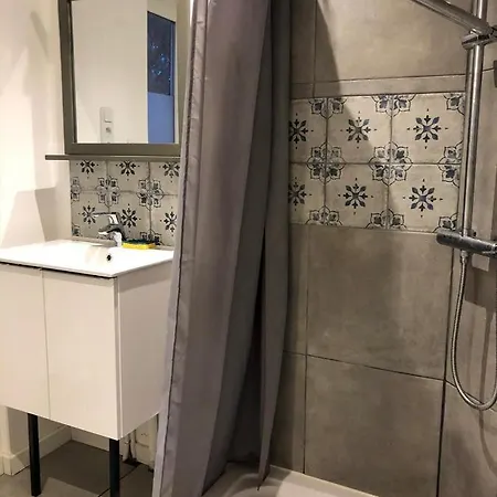 Tourangeau *